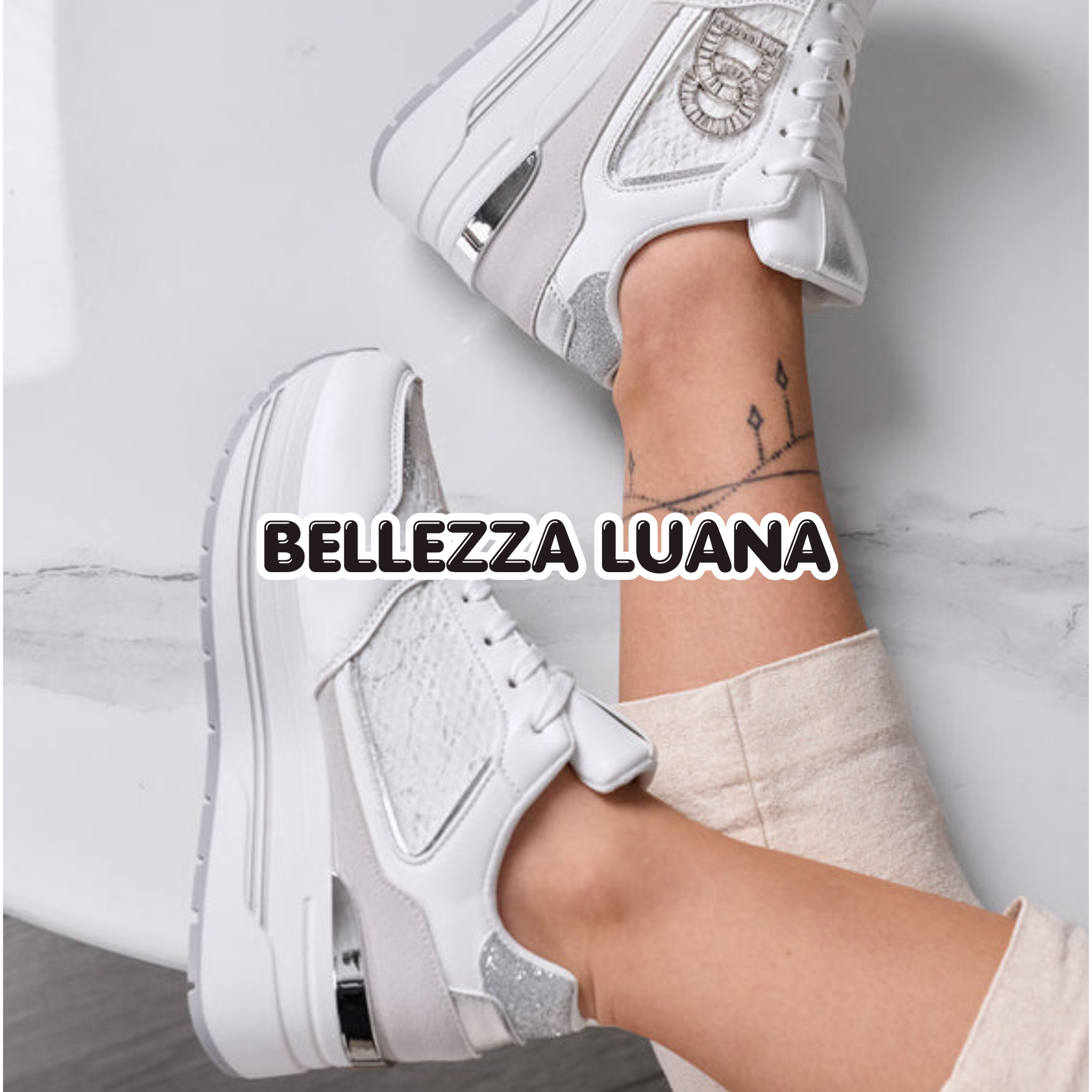 Sneakers Emily con Dettagli e Logo in argentato