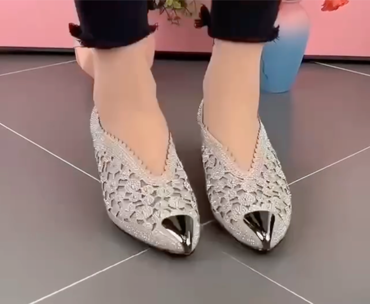 SANDALI LORENA EFFETTO PIZZO BRILLANTI.