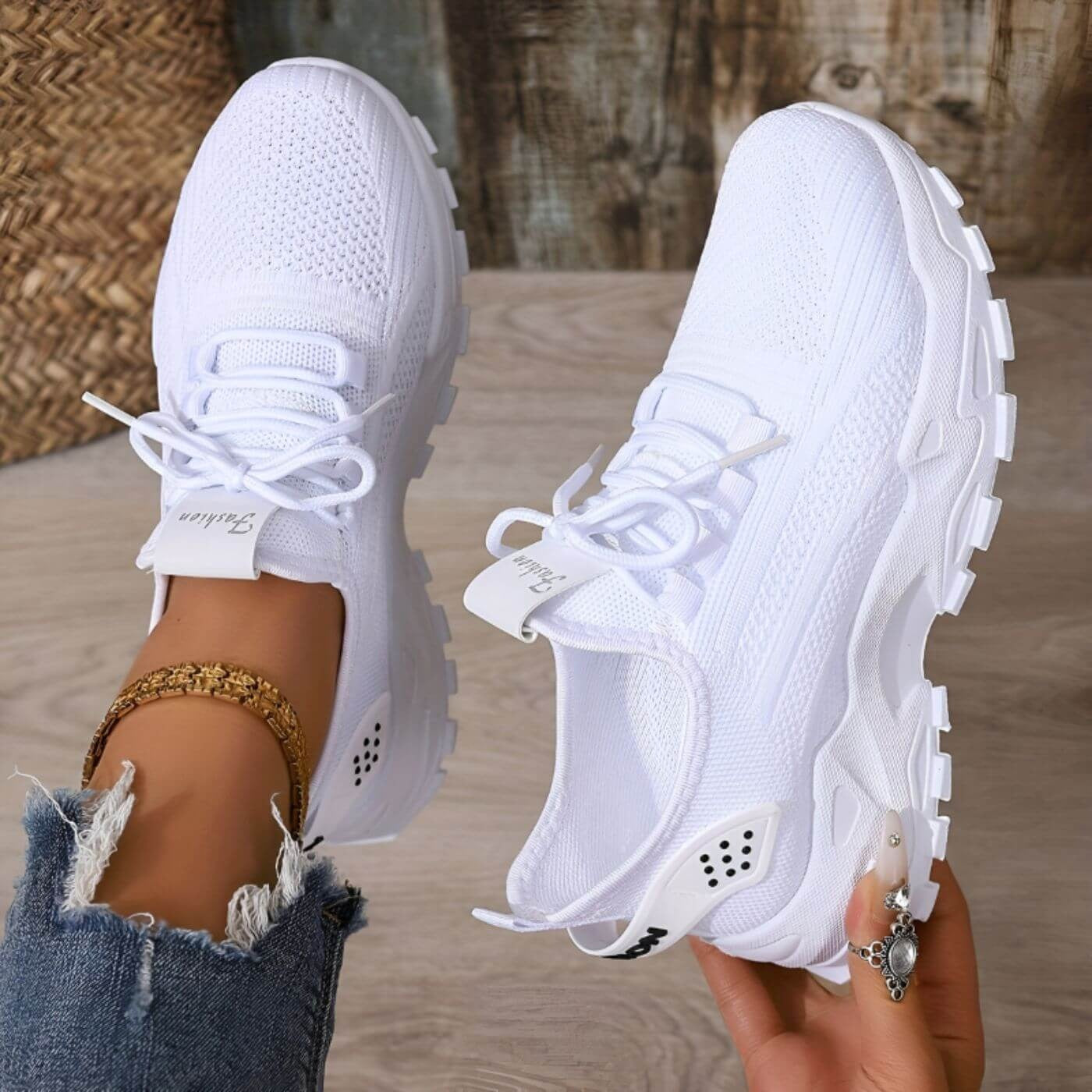 Ella™️ - Scarpe da ginnastica ortopediche per un comfort che dura tutto il giorno.